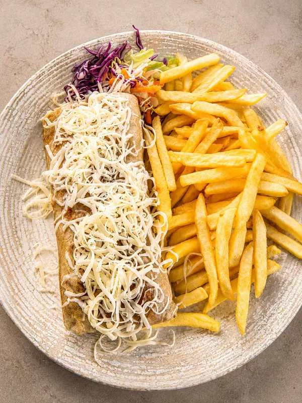 Stuffed pork fillet (prosciutto & cheese) with fries